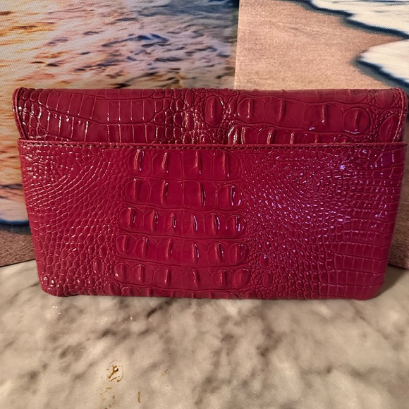 Burgundy Croc-Embossed Chain Strap Bag - Picture 9 of 12